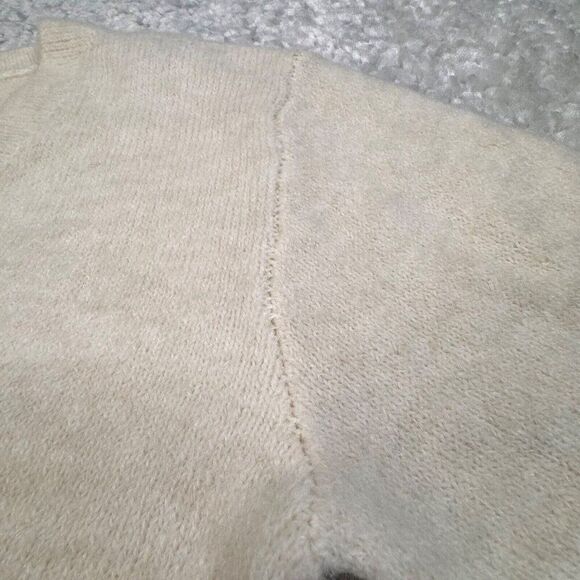 AYR The Cutie BB Sweater V-Neck Ivory - Picture 7 of 14